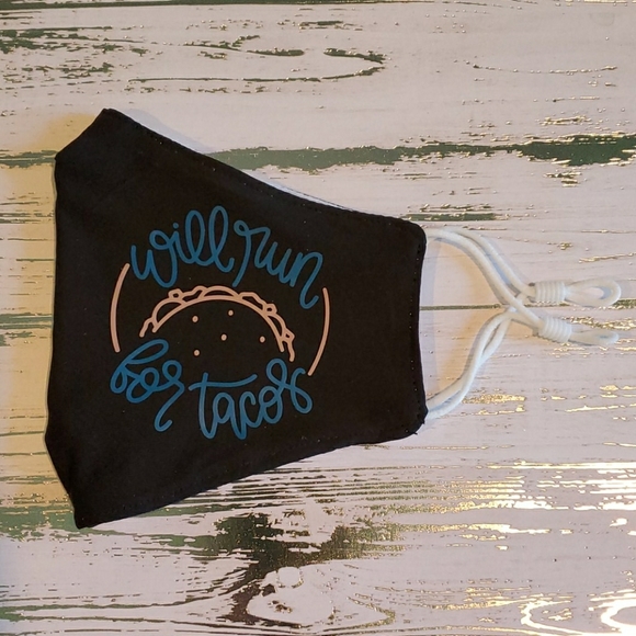 Accessories - NWOT Face Mask